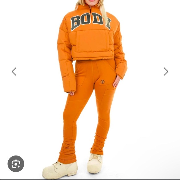 Body by Raven Tracy Orange Half Zip Puffer Jacket size Small - Picture 4 of 12